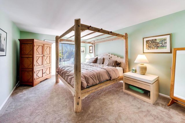 3 The Court Of Harborside Court 208, Northbrook, IL 60062