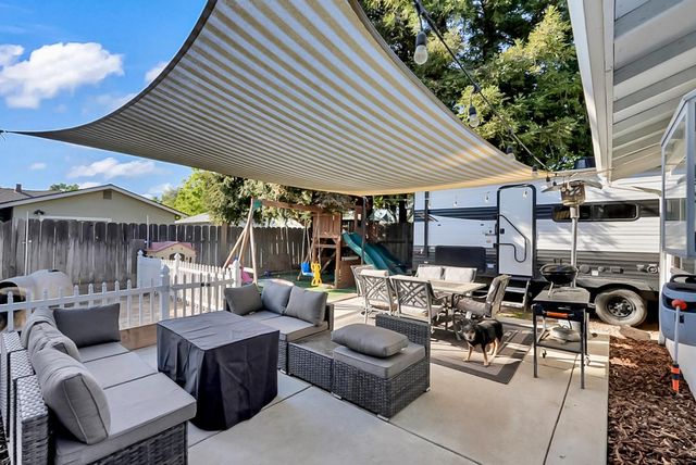 1909 Devin Dr, Modesto, CA 95355