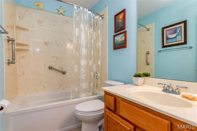 1537 Whispering Creek Drive, Ballwin, MO 63021