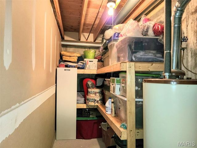 1537 Whispering Creek Drive, Ballwin, MO 63021