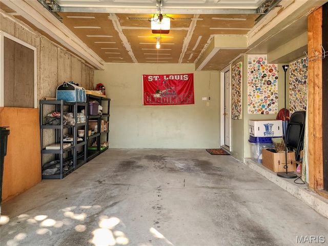 1537 Whispering Creek Drive, Ballwin, MO 63021