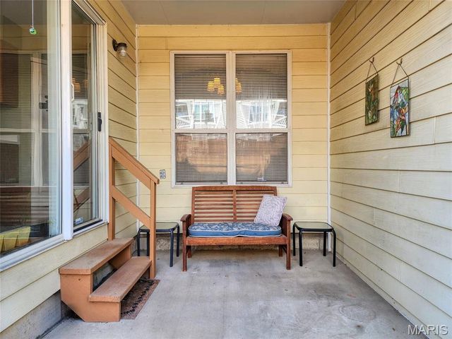 1537 Whispering Creek Drive, Ballwin, MO 63021