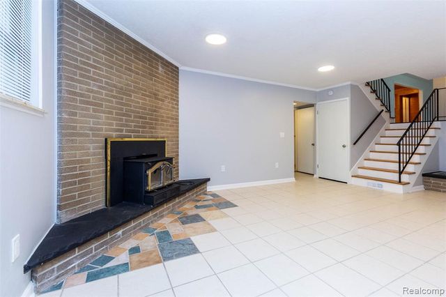 7580 Thornwood Street, Canton, MI 48187