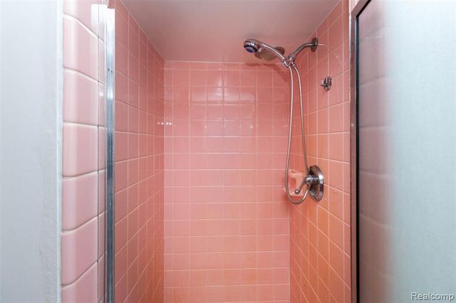 7580 Thornwood Street, Canton, MI 48187