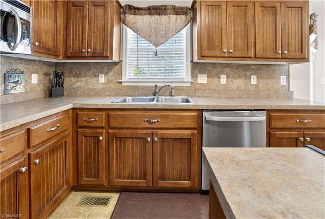 115 Evans Trail, Randleman, NC 27317