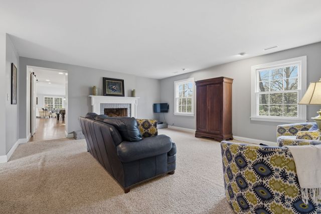 674 Hill Rd, Brentwood, TN 37027