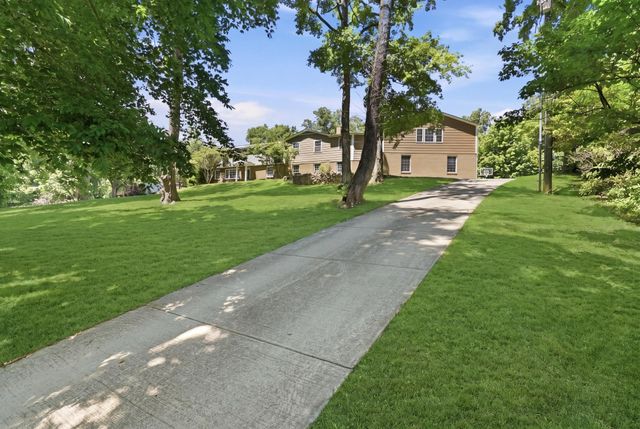 674 Hill Rd, Brentwood, TN 37027