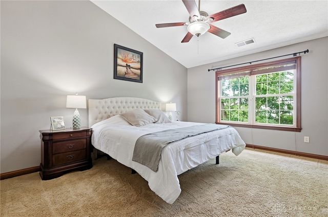 1927 Cider Mill Way, Tipp City, OH 45371