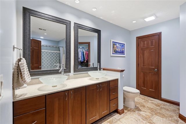 1927 Cider Mill Way, Tipp City, OH 45371