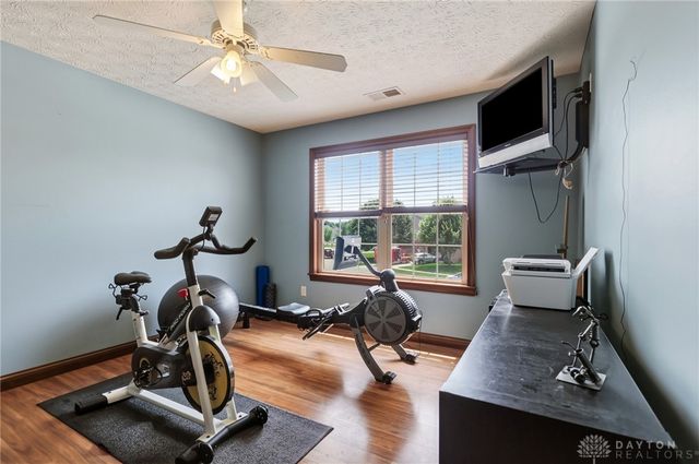1927 Cider Mill Way, Tipp City, OH 45371