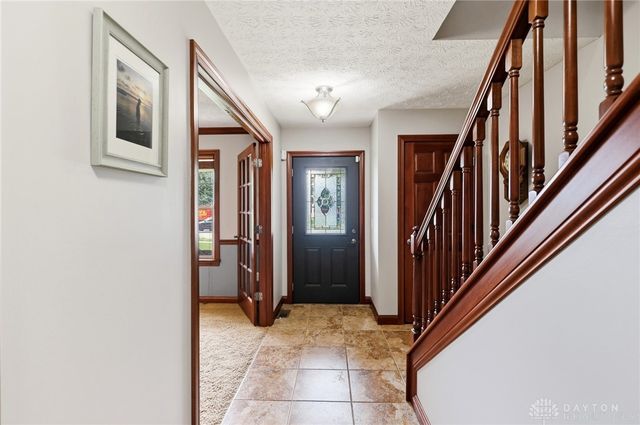 1927 Cider Mill Way, Tipp City, OH 45371