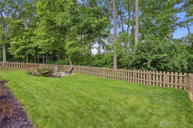 1927 Cider Mill Way, Tipp City, OH 45371