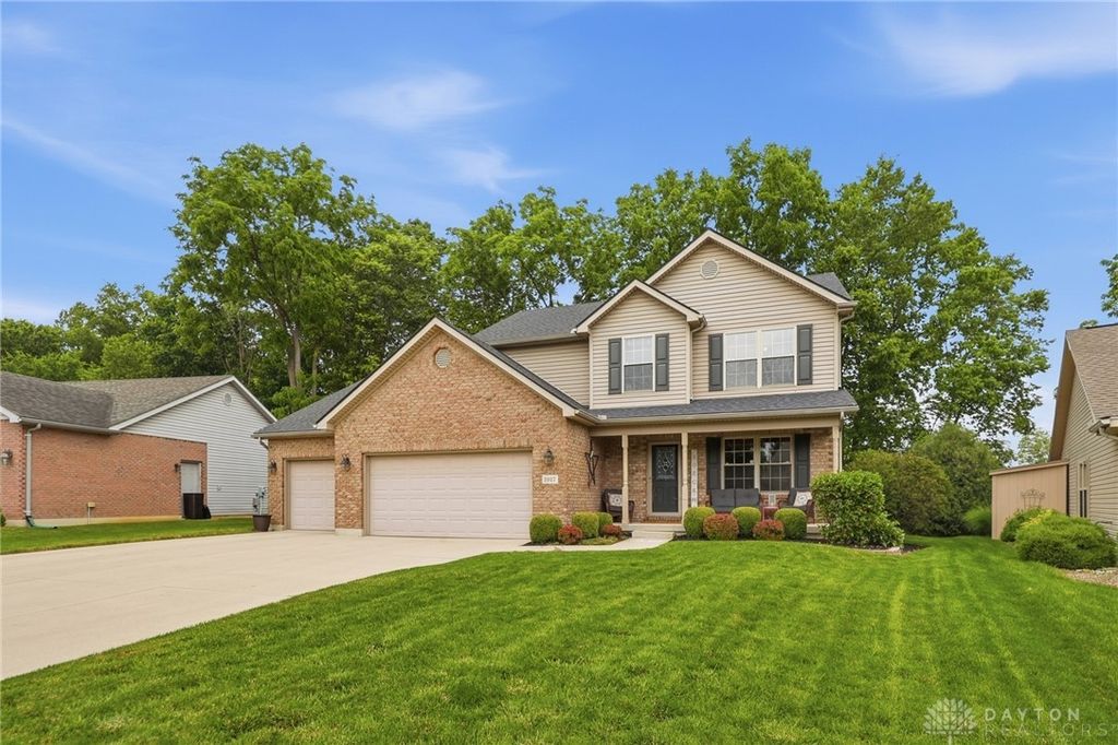 1927 Cider Mill Way, Tipp City, OH 45371