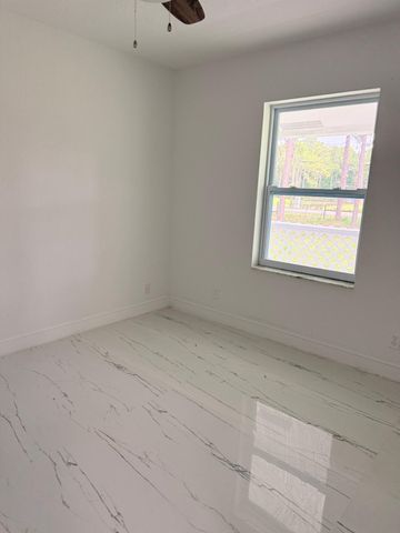 14817 97th Road N, West Palm Beach, FL 33412