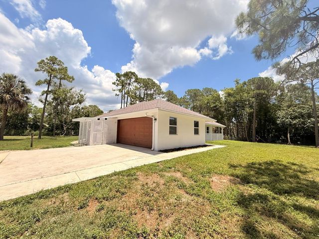 14817 97th Road N, West Palm Beach, FL 33412