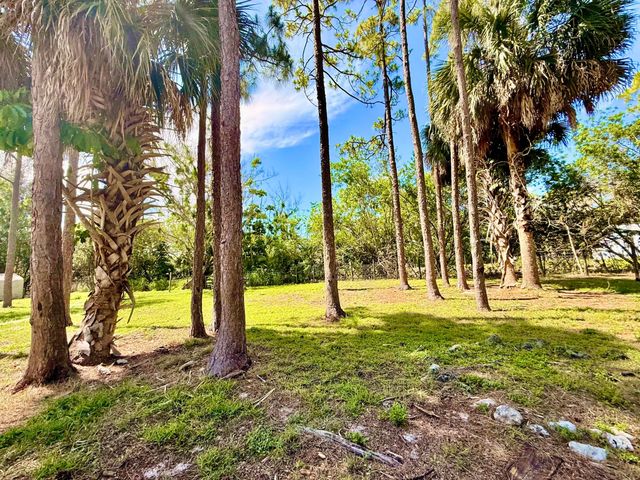 14817 97th Road N, West Palm Beach, FL 33412