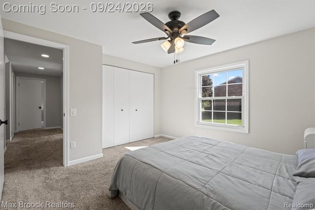 4467 Apple Valley Lane, West Bloomfield, MI 48323