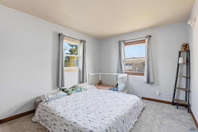 1415 RACINE, Rapid City, SD 57701