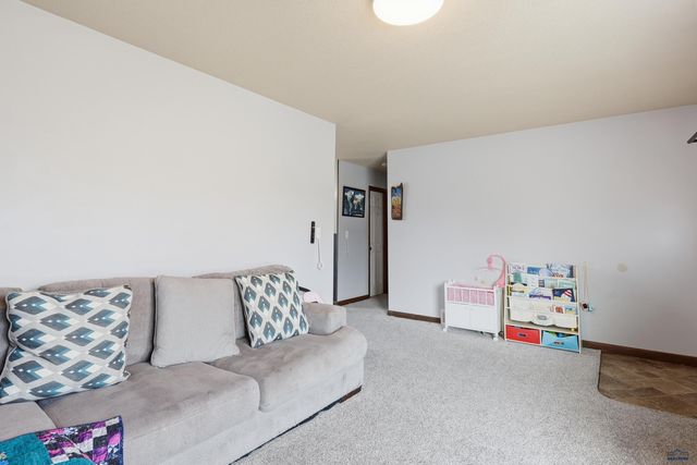 1415 RACINE, Rapid City, SD 57701