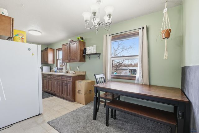 1415 RACINE, Rapid City, SD 57701