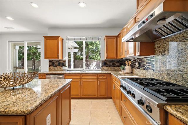 7405 Paloma Drive, Huntington Beach, CA 92648