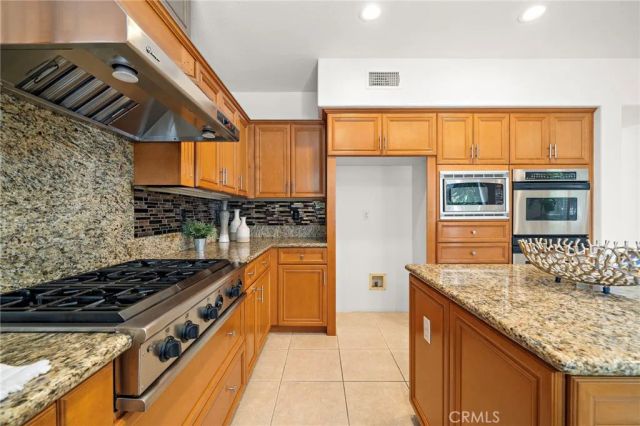 7405 Paloma Drive, Huntington Beach, CA 92648