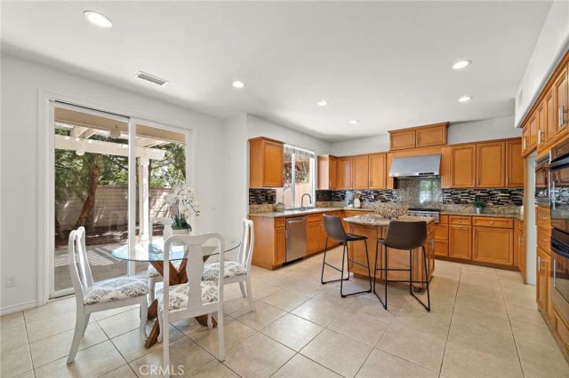 7405 Paloma Drive, Huntington Beach, CA 92648