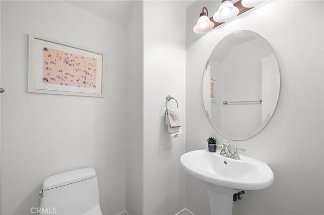 7405 Paloma Drive, Huntington Beach, CA 92648