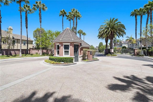 7405 Paloma Drive, Huntington Beach, CA 92648