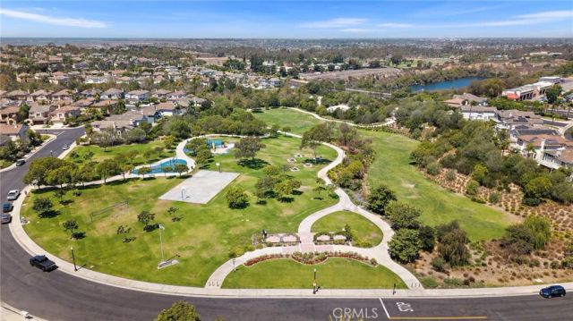 7405 Paloma Drive, Huntington Beach, CA 92648