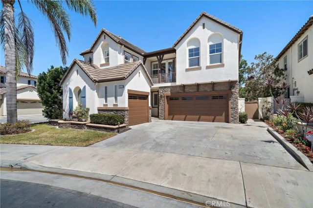 7405 Paloma Drive, Huntington Beach, CA 92648