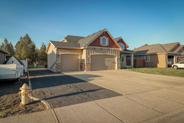 325 Parker Ct, Colbert, WA 99005