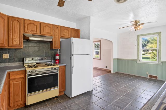 7501 Independence Street, Merrillville, IN 46410