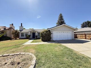 143 N Simon Street, Visalia, CA 93292