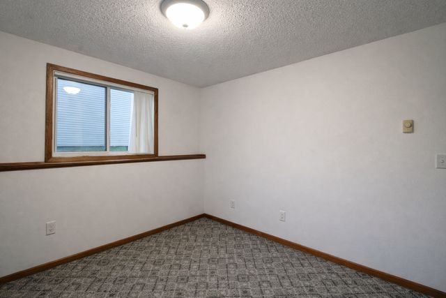3115 Covent Garden Street S, Moorhead, MN 56560