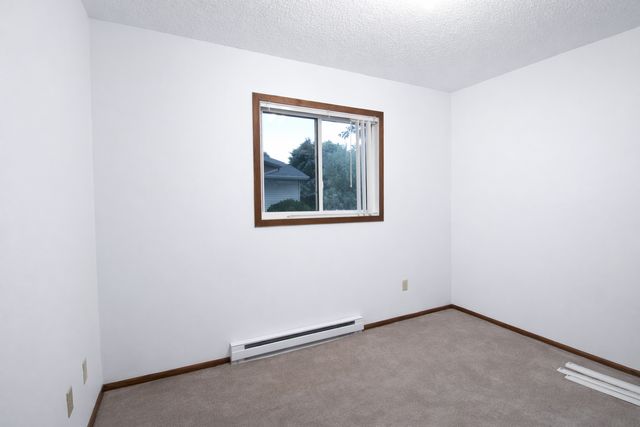3115 Covent Garden Street S, Moorhead, MN 56560