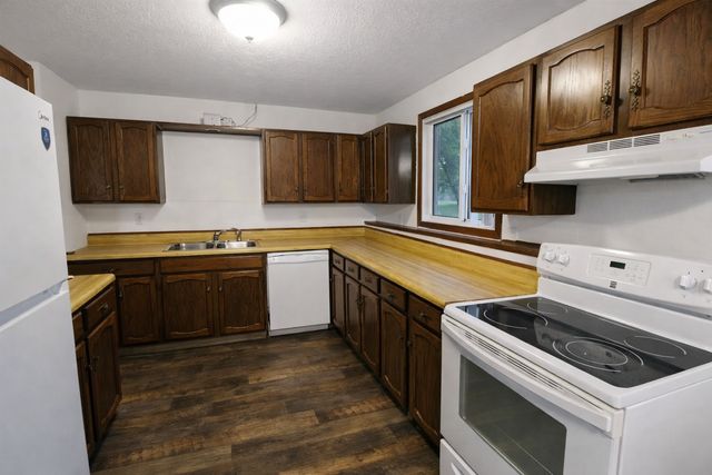 3115 Covent Garden Street S, Moorhead, MN 56560