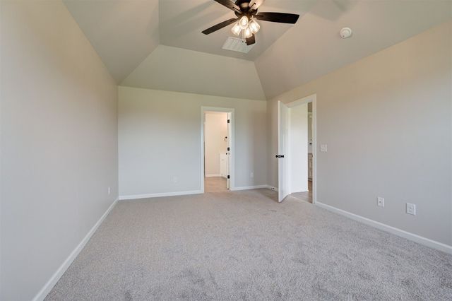 3333 Slate River Drive, Yukon, OK 73099
