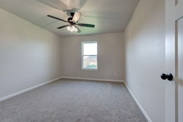 3333 Slate River Drive, Yukon, OK 73099