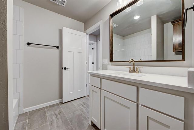 3333 Slate River Drive, Yukon, OK 73099