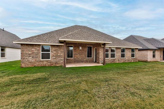 3333 Slate River Drive, Yukon, OK 73099