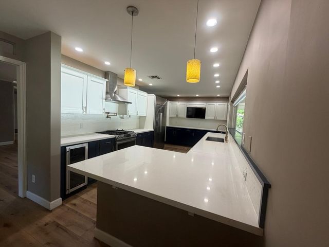 9225 N Arroya Vista Drive W, Phoenix, AZ 85028