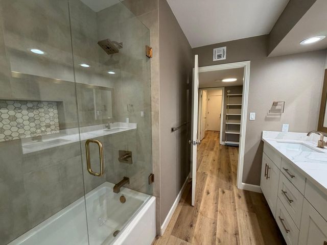 9225 N Arroya Vista Drive W, Phoenix, AZ 85028