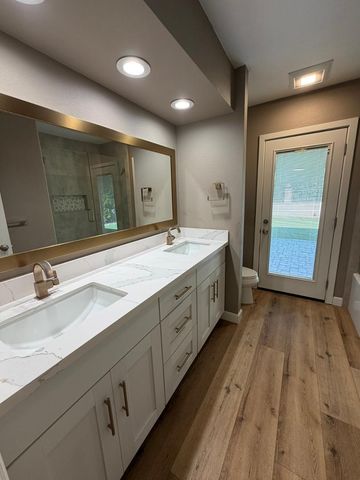 9225 N Arroya Vista Drive W, Phoenix, AZ 85028