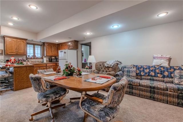 317 S Kentucky Street, Adrian, MO 64720