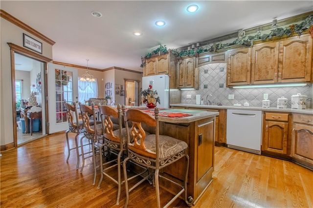 317 S Kentucky Street, Adrian, MO 64720