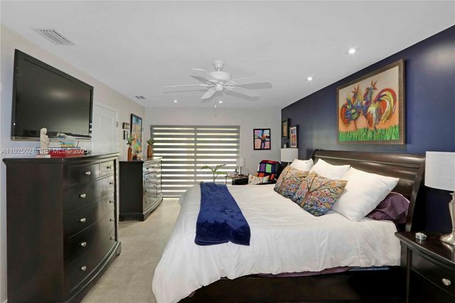 10255 SW 96th Ter, Miami, FL 33176