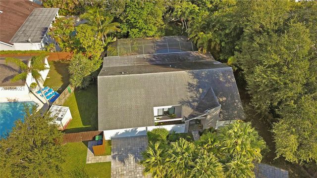 10255 SW 96th Ter, Miami, FL 33176