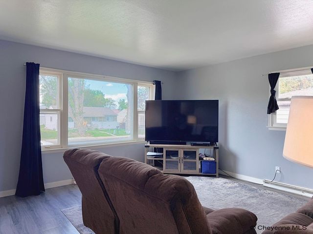 147 AHRENS AVE, Cheyenne, WY 82007