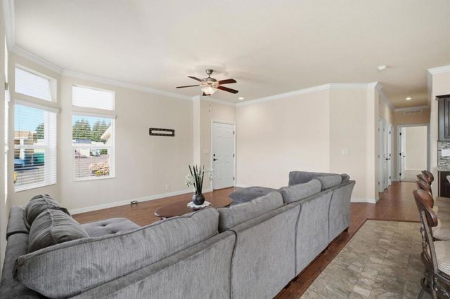 1200 W Winton Avenue, Hayward, CA 94545